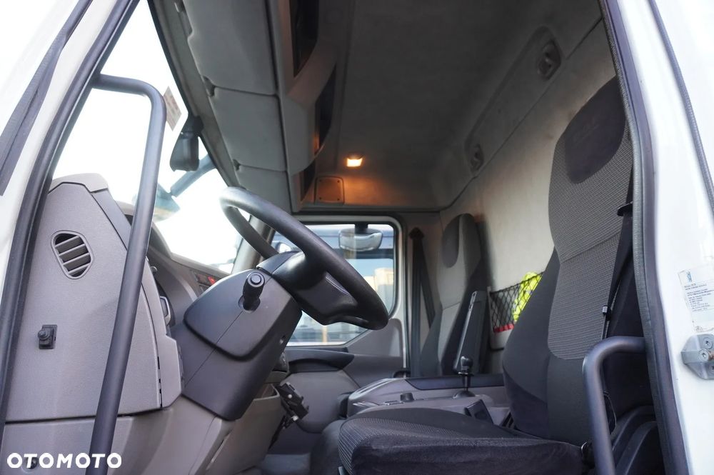 DAF LF 290 E6 4x2 / Chłodnia Lamberet 22 palety / Multitemperatura / Carrier Supra 1150 MR - 12