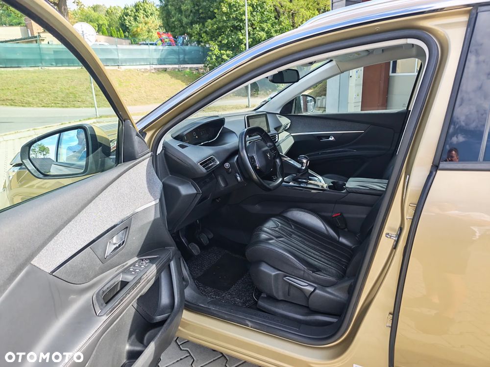 Peugeot 5008 - 28