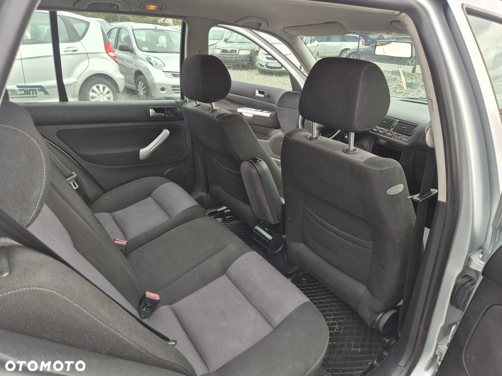 Volkswagen Golf 1.6 Sportline - 13
