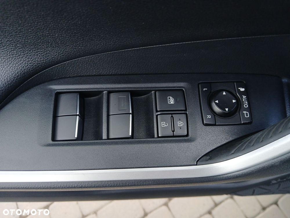 Toyota RAV4 2.0 Comfort 4x2 - 23