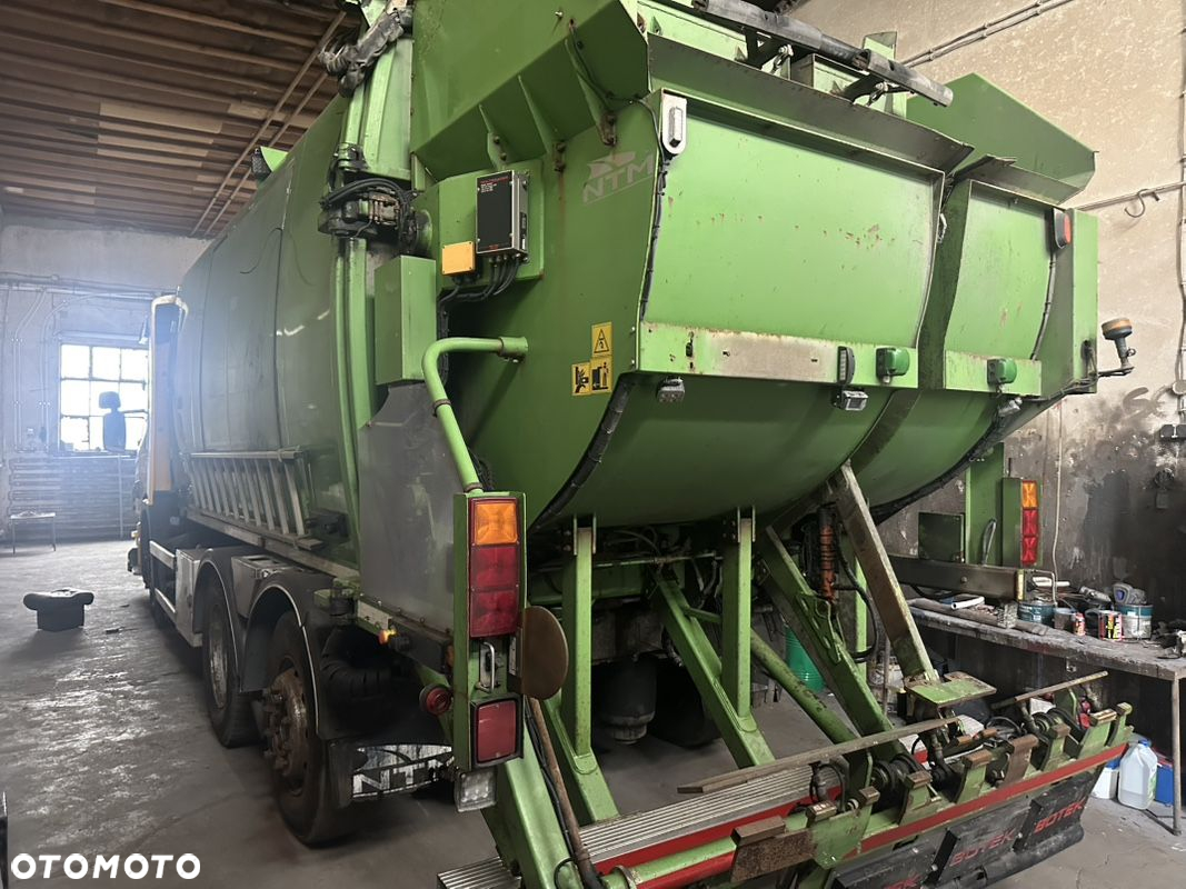 Scania P360 6X2 EURO 6 4 KOMOROWA mozliwa Jedna komora lub sama RAMA - 8