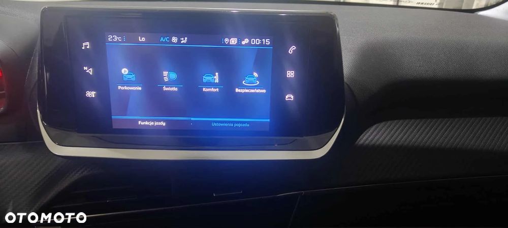 Peugeot 208 1.2 PureTech Allure S&S - 18