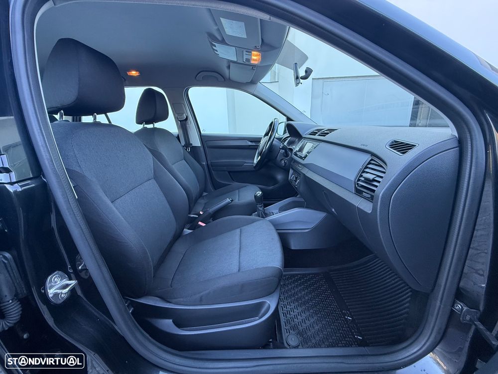 Skoda Fabia Break 1.0 Active - 21