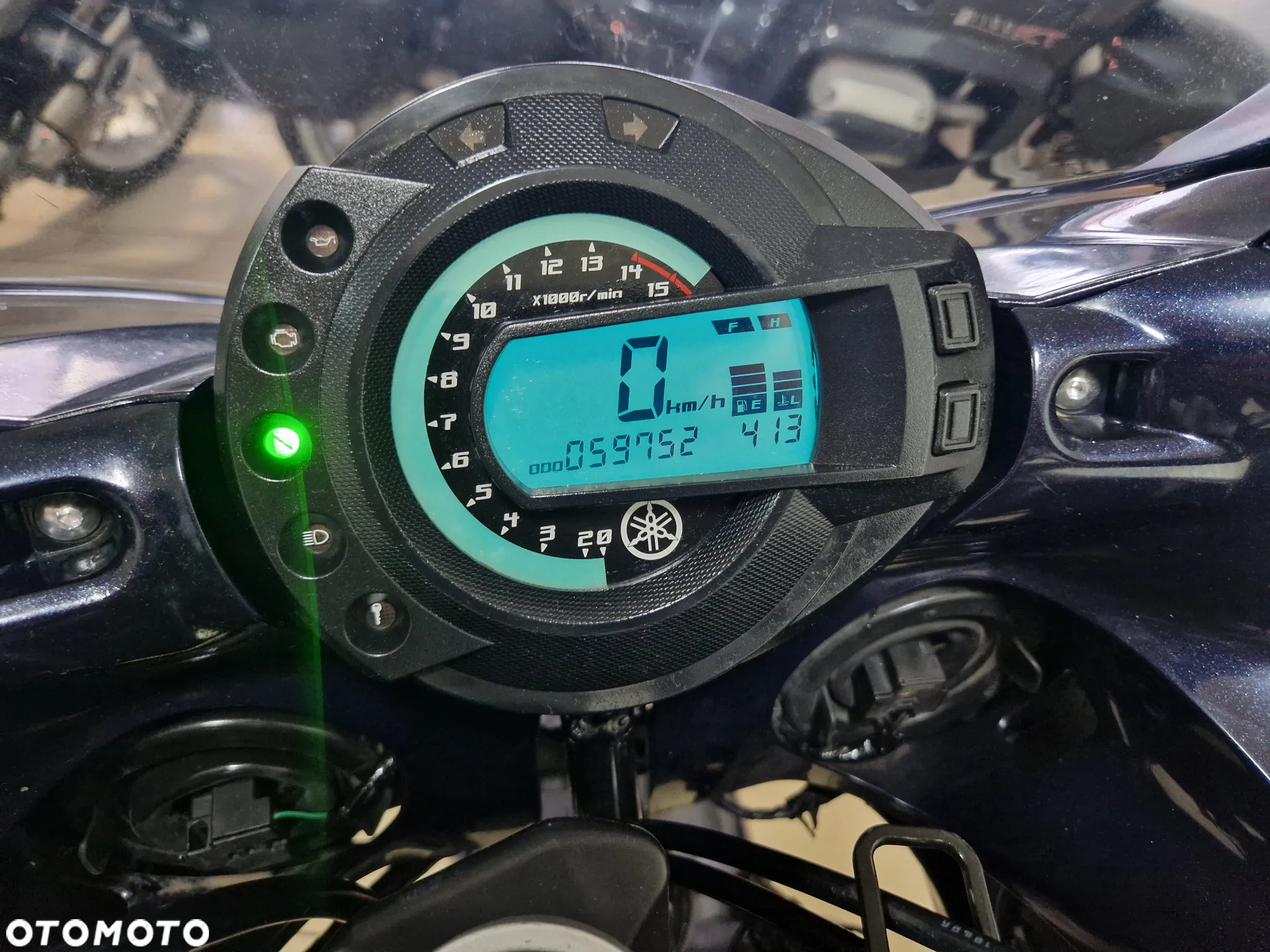 Yamaha FZ6 - 18