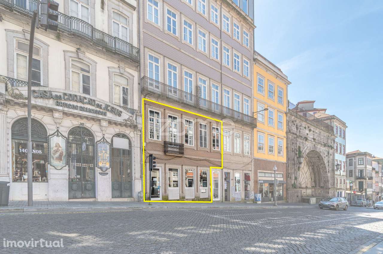 Trespasse de Restaurante no Centro Histórico do Porto - Grande imagem: 3/22