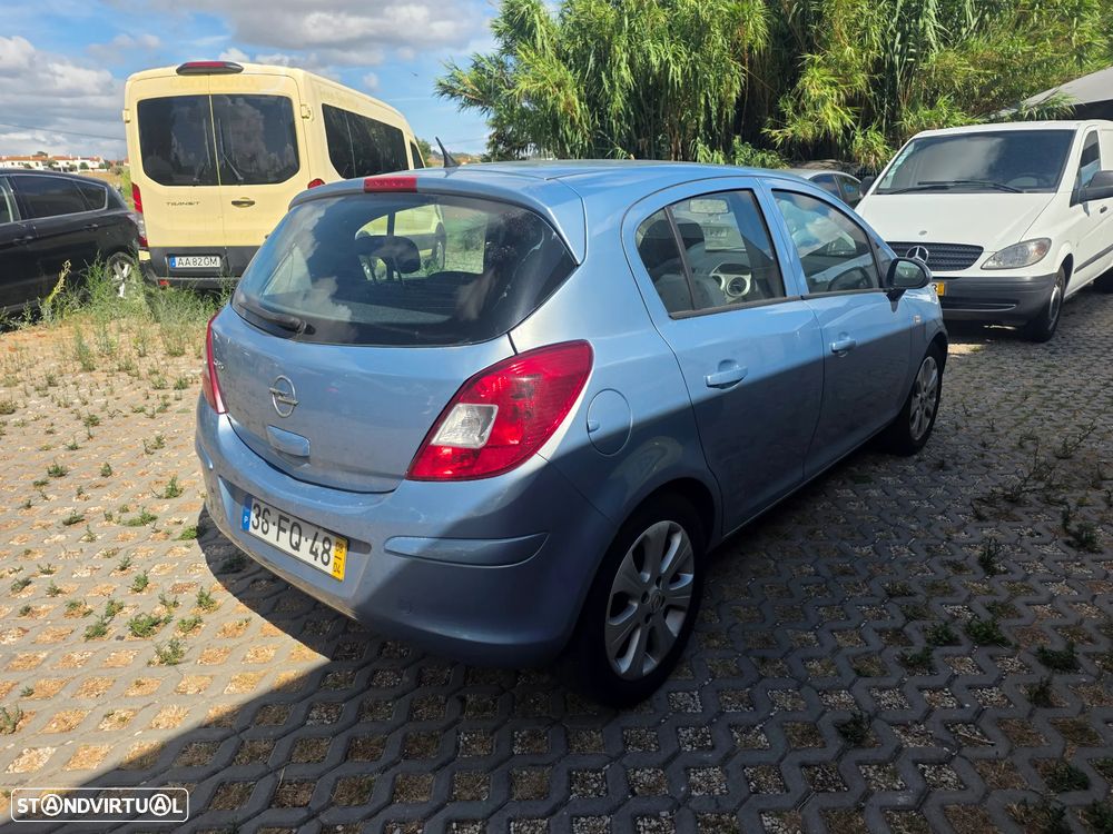 Opel Corsa 1.2 Cosmo - 6