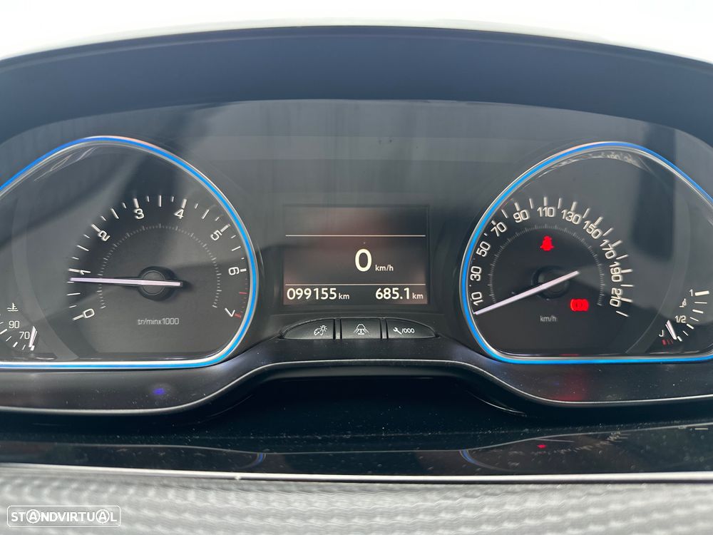 Peugeot 2008 PureTech 110 Stop&Start Allure - 15