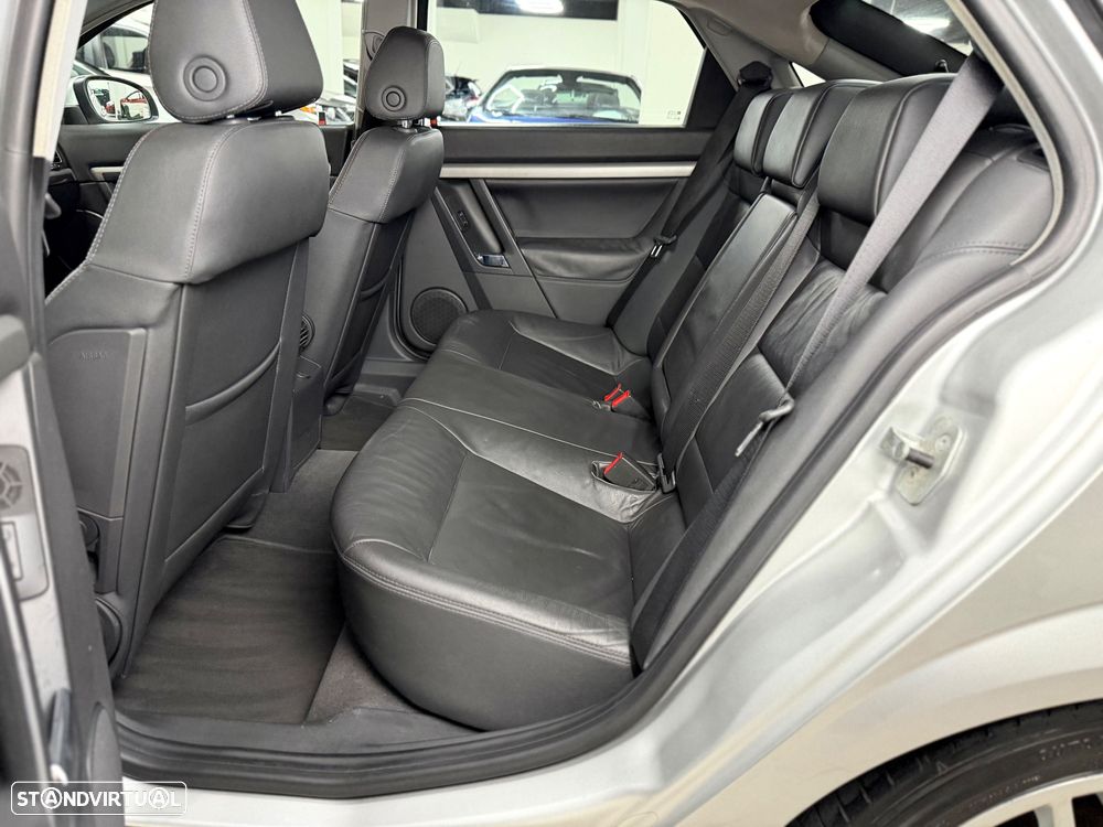 Opel Vectra 1.9 CDTi Auto. - 19