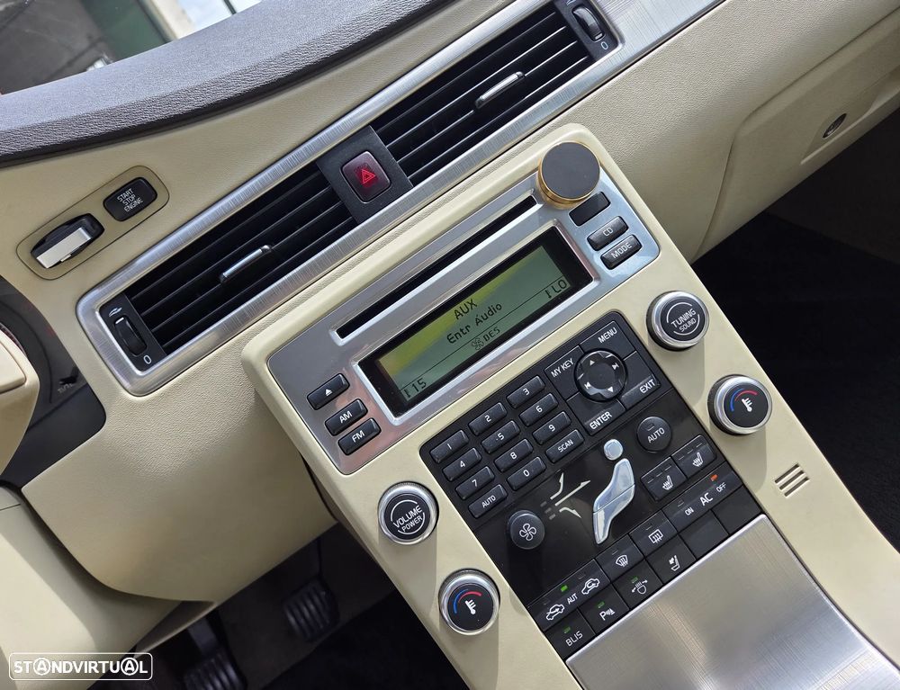 Volvo S80 2.4 D5 Nivel 2 - 16