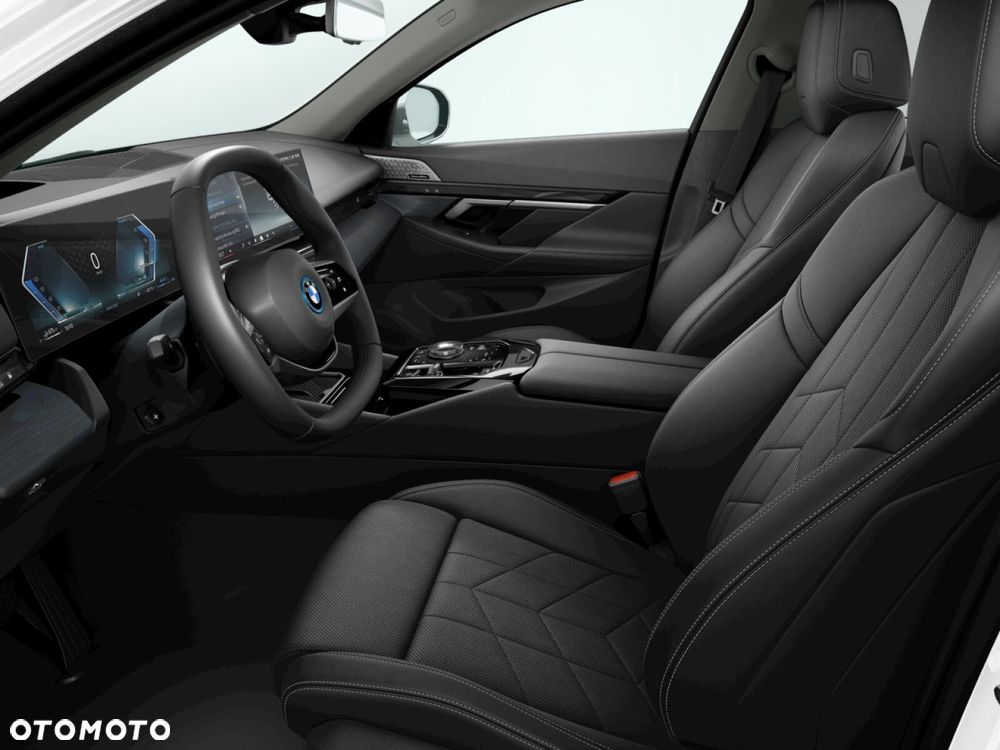 BMW Seria 5 - 12