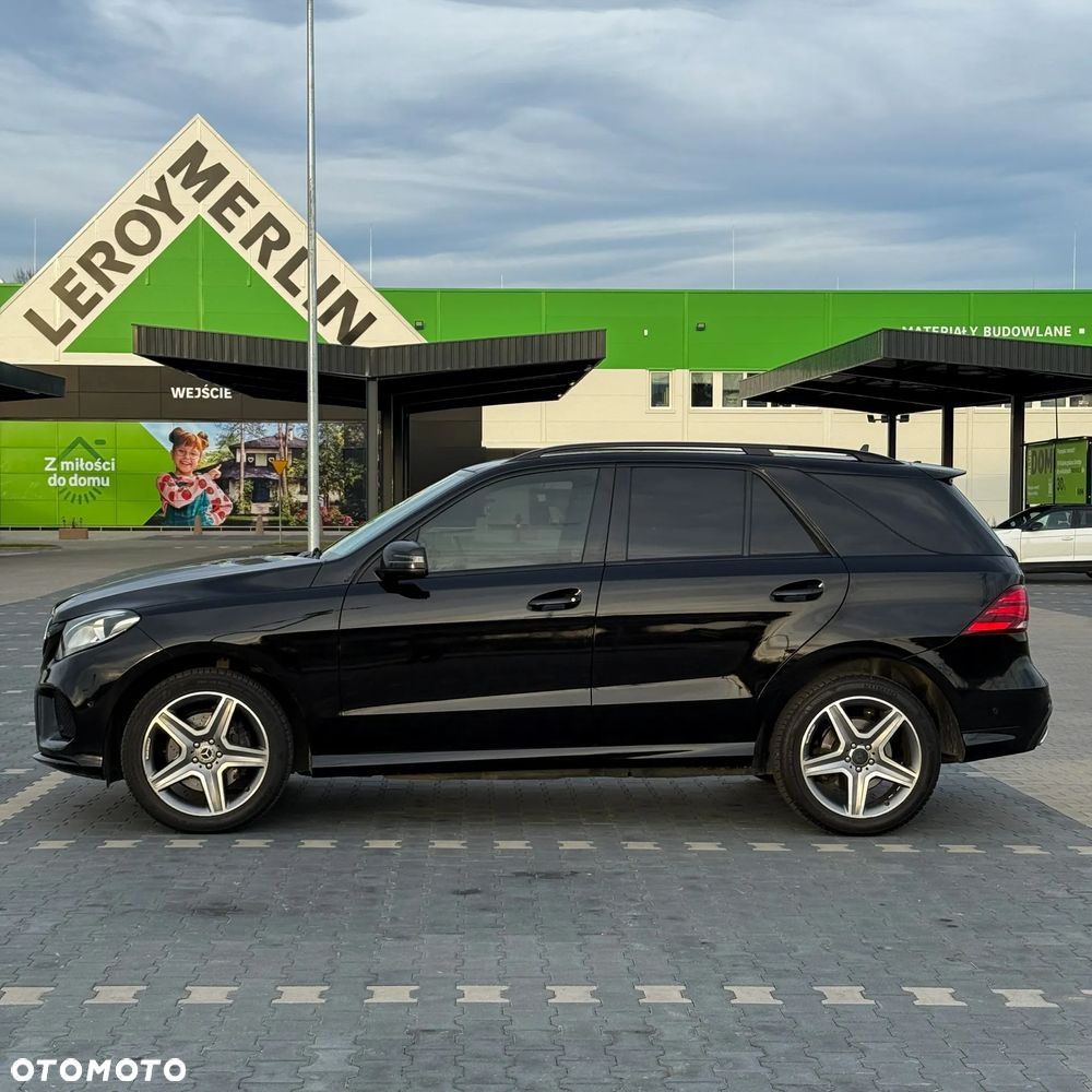 Mercedes-Benz GLE 250 d 4-Matic - 3