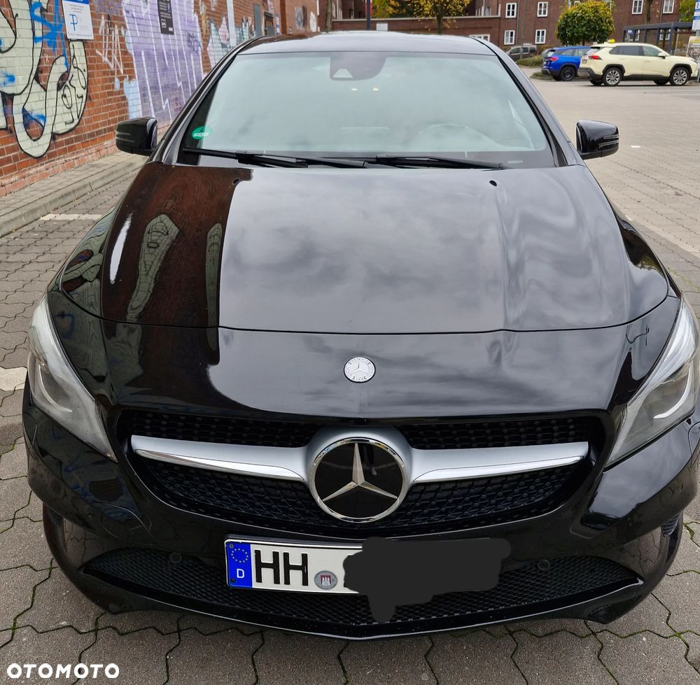 Mercedes-Benz CLA 220 (CDI) d Urban - 3