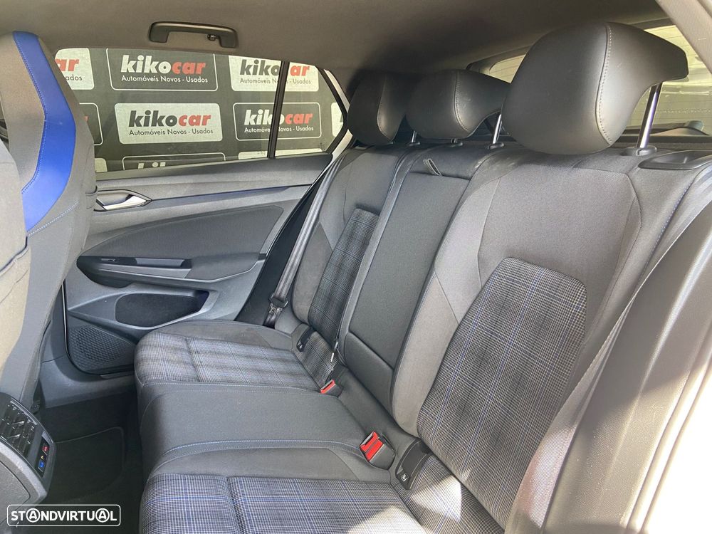VW Golf 1.4 TSI GTE DSG - 41