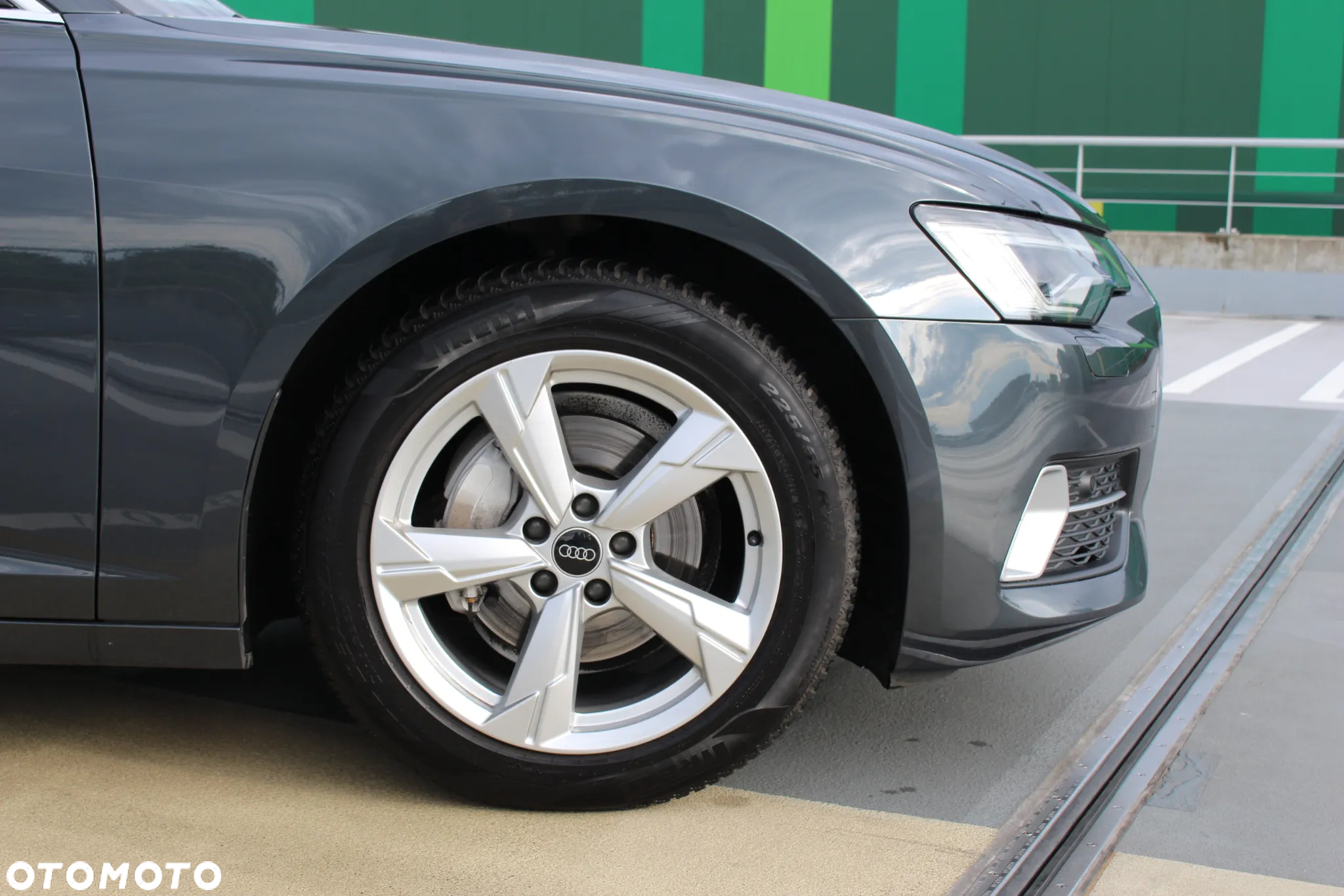 Audi A6 - 6