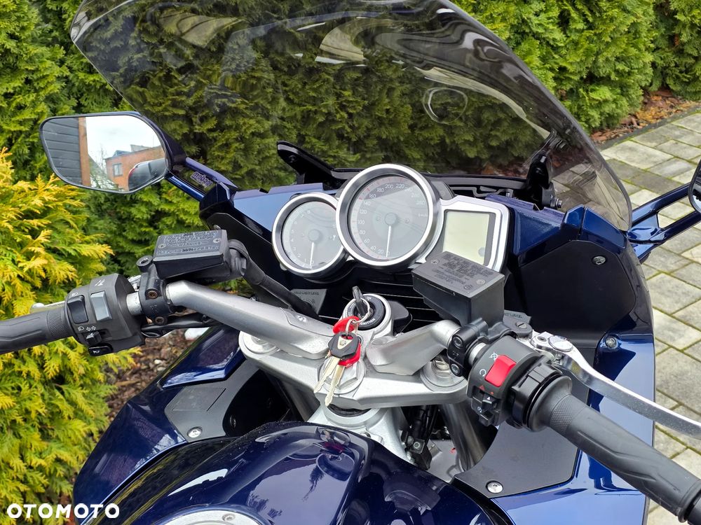 Yamaha FJR - 14
