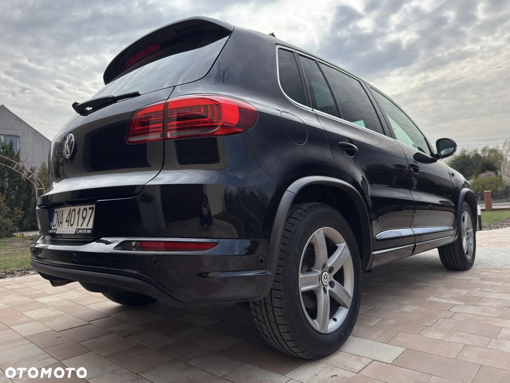 Volkswagen Tiguan 2.0 TDI 4Mot Perfectline R-Style DSG - 9