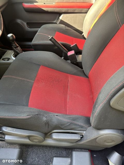 Suzuki Swift - 8