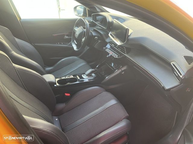 Peugeot e-208 GT Pack - 17