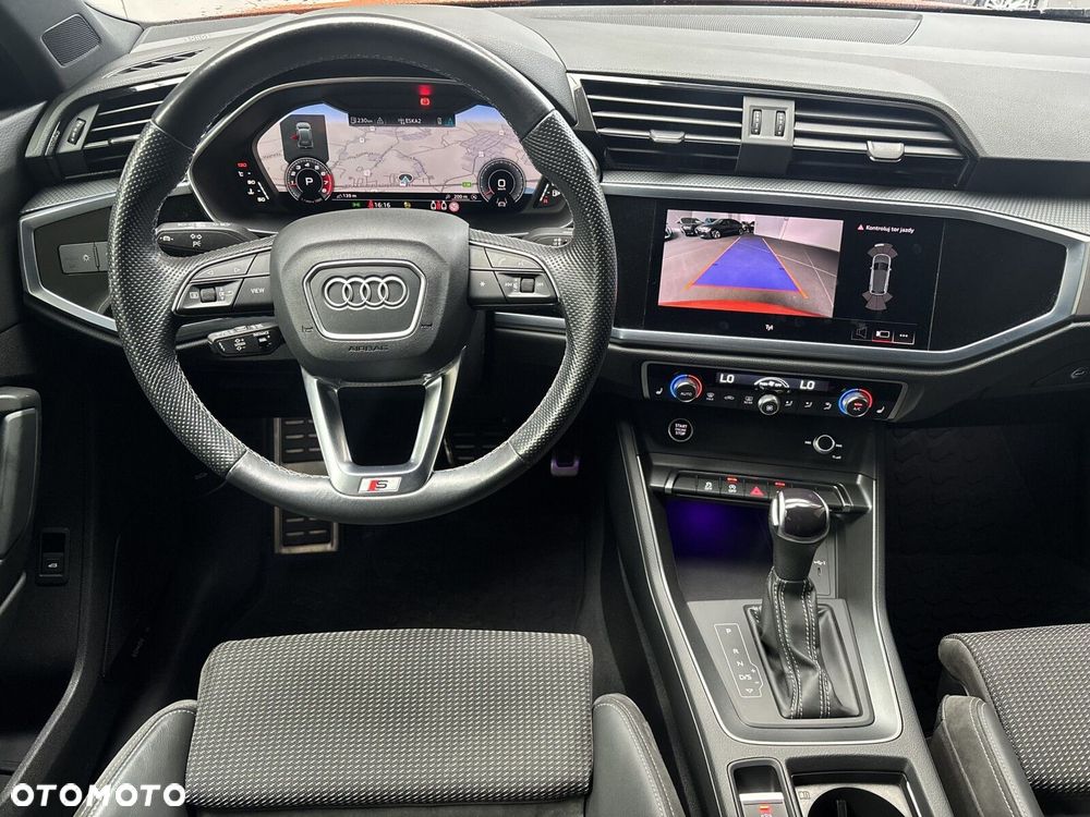 Audi Q3 - 11