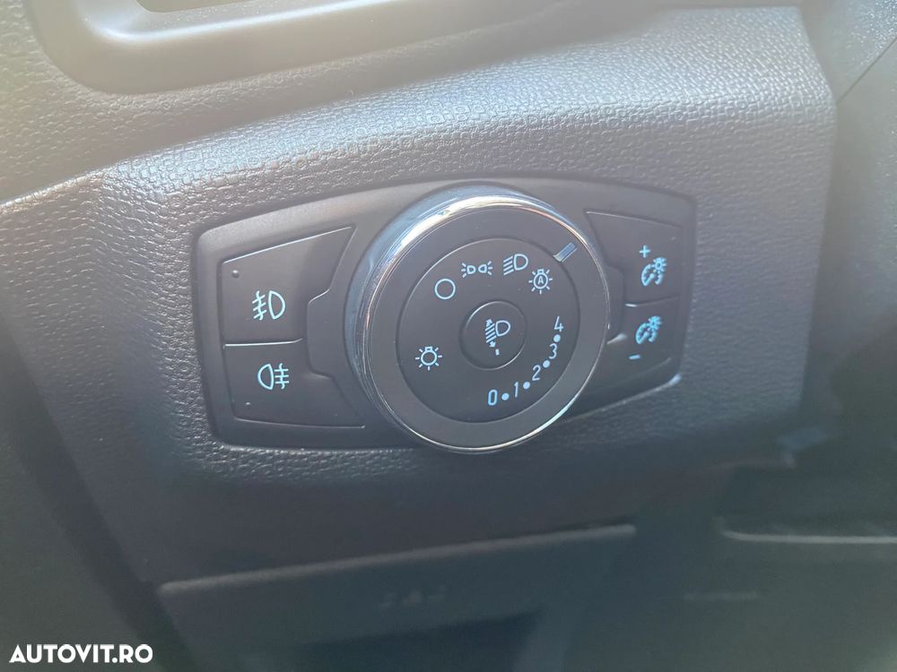 Ford EcoSport 1.0 EcoBoost Titanium - 12