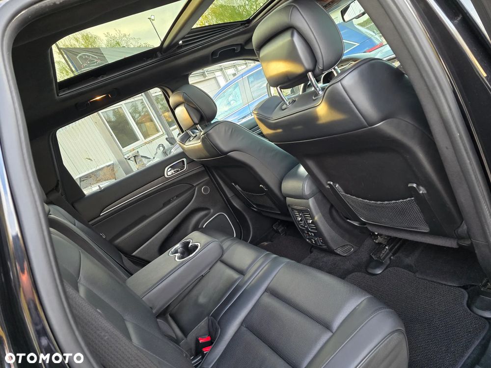 Jeep Grand Cherokee 5.7 V8 HEMI Summit - 40