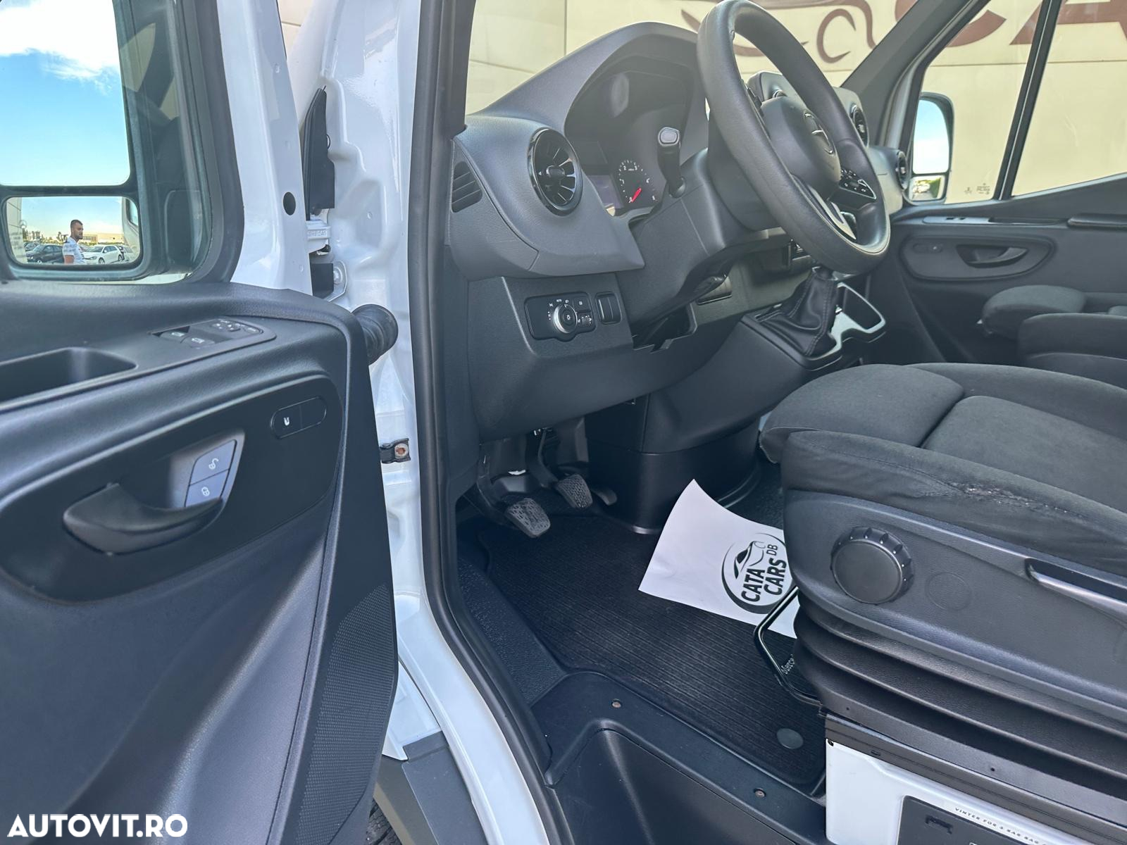 Mercedes-Benz Sprinter 316CDI MEDIU - 32