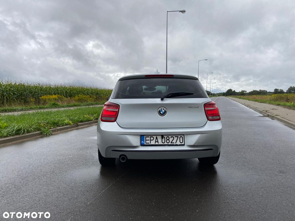 BMW Seria 1 118d Sport Line - 7