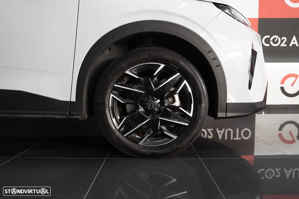 Peugeot 5008 1.2 Hybrid Allure e-DCS6 - 4