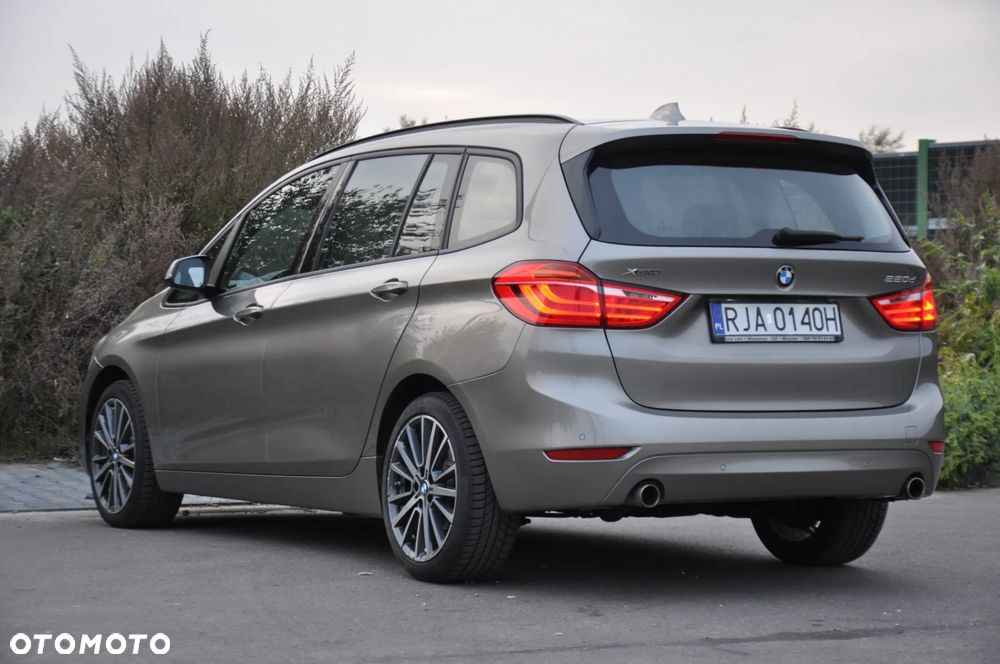 BMW Seria 2 220d Gran Tourer Advantage - 5