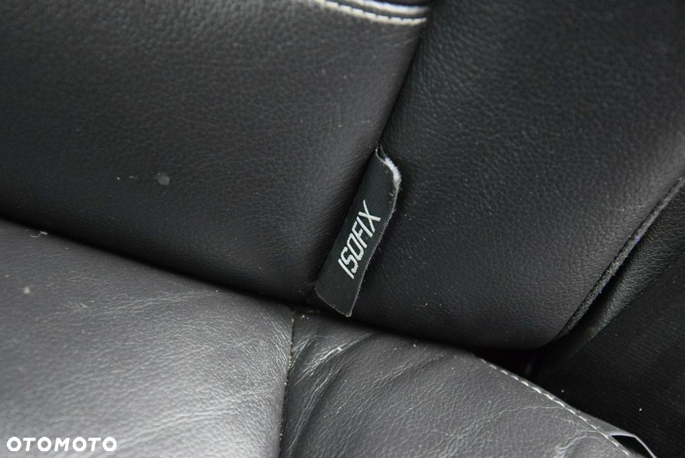 Ford Kuga - 26