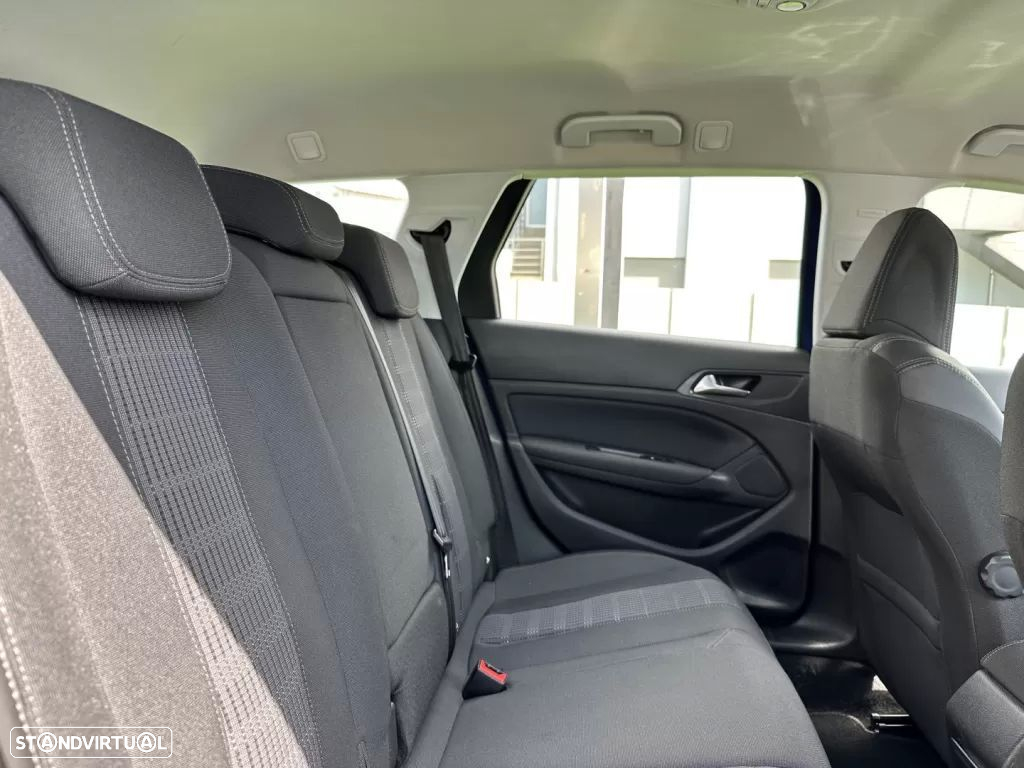 Peugeot 308 SW BlueHDi 120 EAT6 Stop & Start Allure - 20