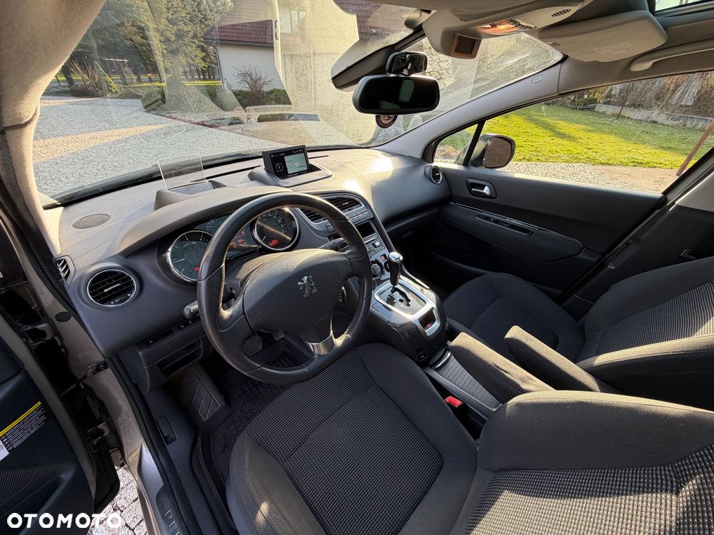 Peugeot 5008 HDI FAP 160 Automatik Allure - 25