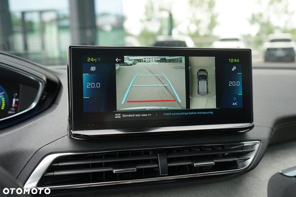 Peugeot 3008 1.6 PureTech HYbrid4 GT Line S&S EAT8 - 3