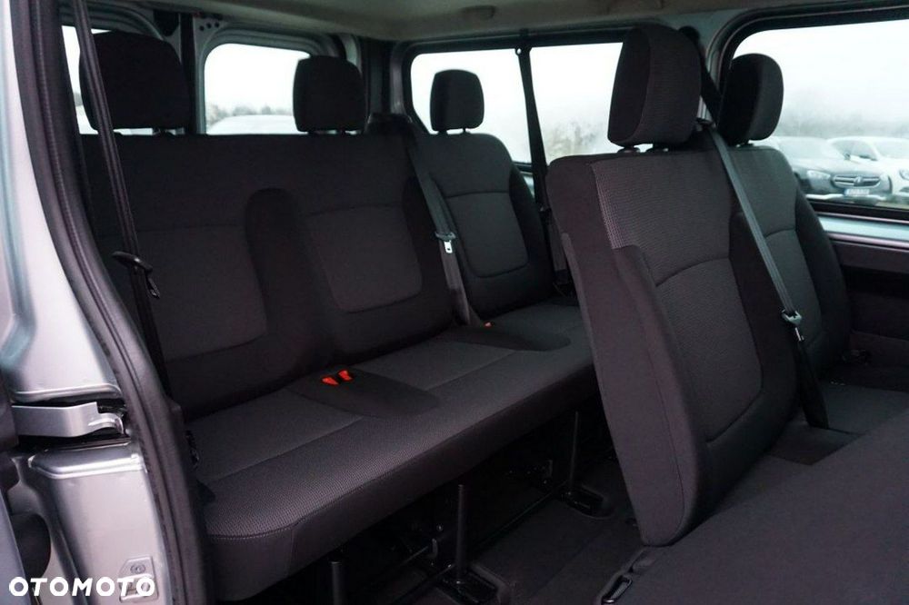 Renault Trafic - 11