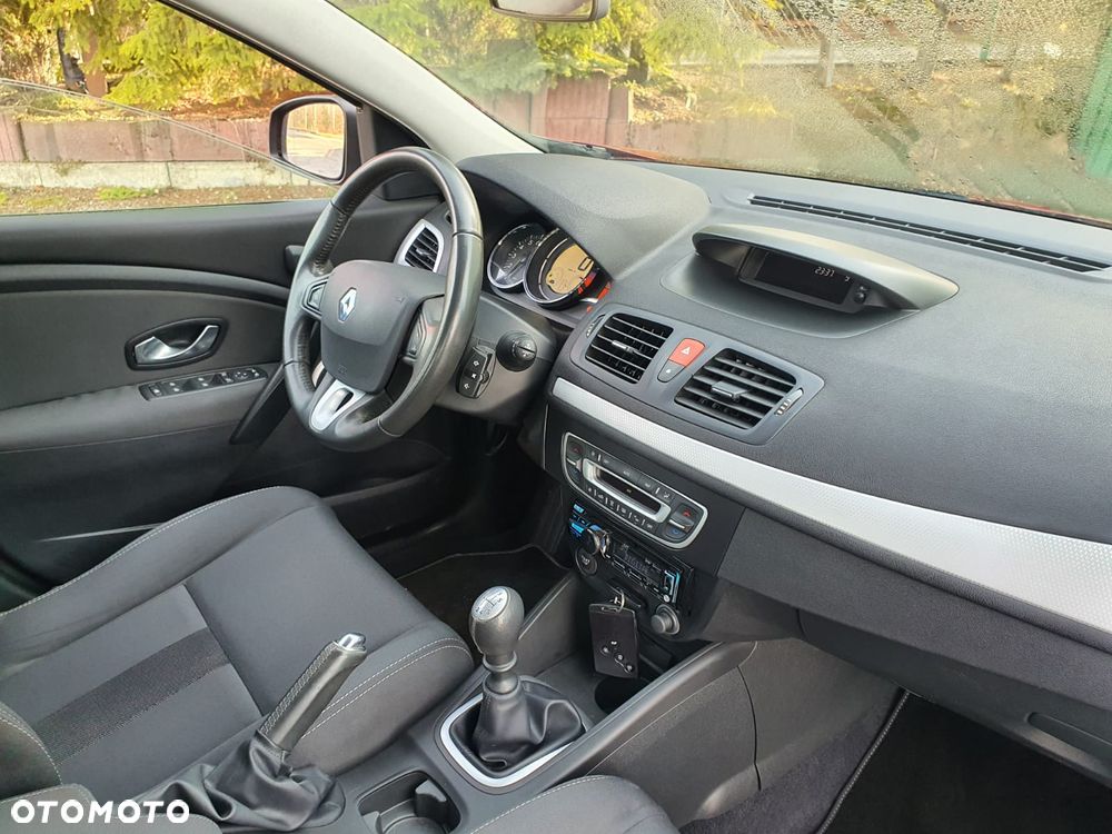 Renault Megane 1.6 16V 110 Dynamique - 9