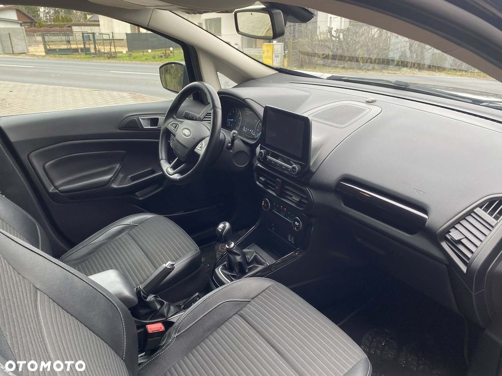 Ford EcoSport - 13