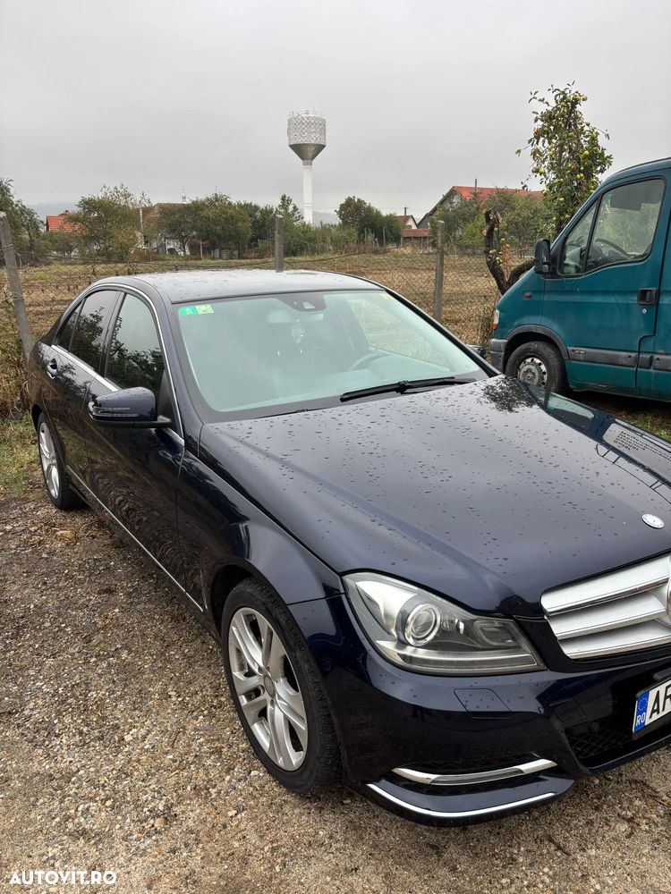 Mercedes-Benz C - 5