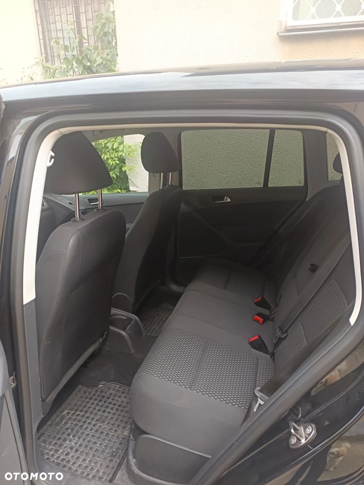 Volkswagen Tiguan - 4