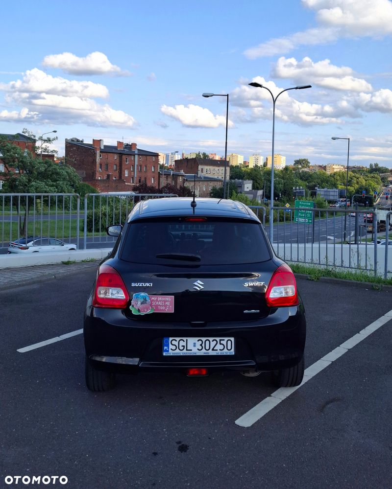 Suzuki Swift 1.2 Dualjet Allgrip Comfort - 6