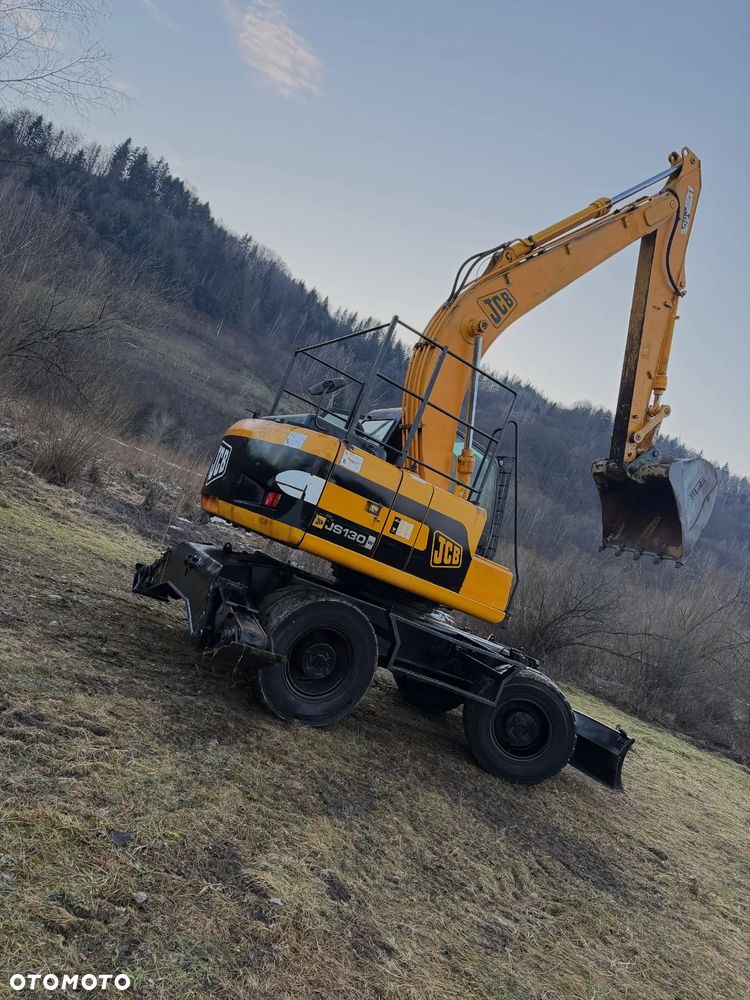 JCB JS130W Koparka Kołowa 13ton z Łapami podporami Hydr.! Najlepszy niezawodny Silnik ISUZU 105 KM. Długie ramię PLUS. Sprowadzona z Norwegii Pracowała przy śmieciach! ZADBANA bez luzów i wycieków! KLIMA. Zamki na tłokach. Potężna moc! Okazja TANIO! - 10