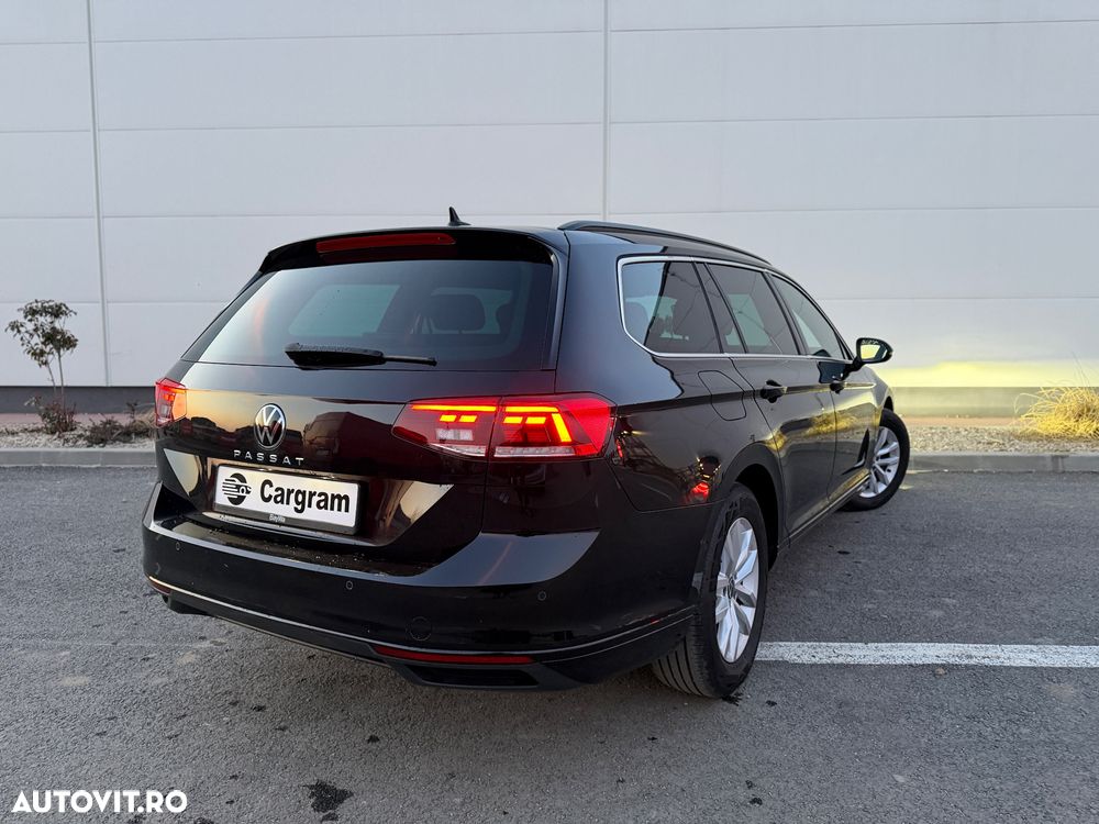 Volkswagen Passat 2.0 TDI DSG (BlueMotion Technology) Comfortline - 7