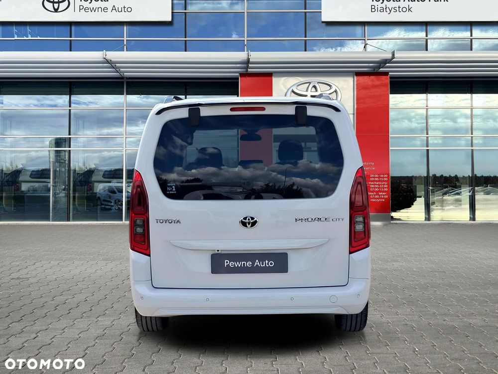 Toyota Proace City Verso Long 1.2 D-4T Family - 4
