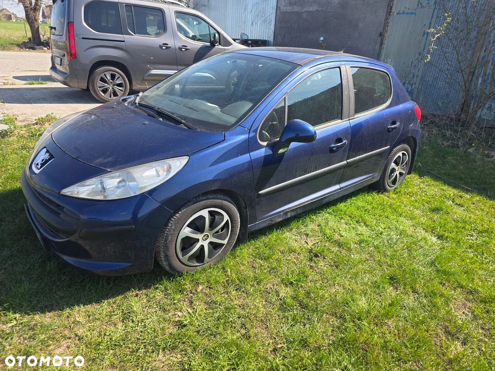 Peugeot 207 1.4 16V Presence - 4