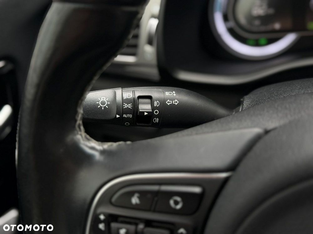 Kia Niro 1.6 GDI Hybrid L - 31