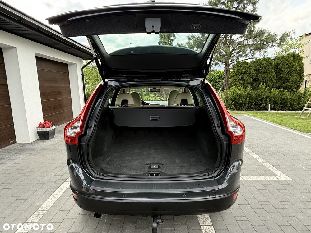 Volvo XC 60 DRIVe Momentum - 34