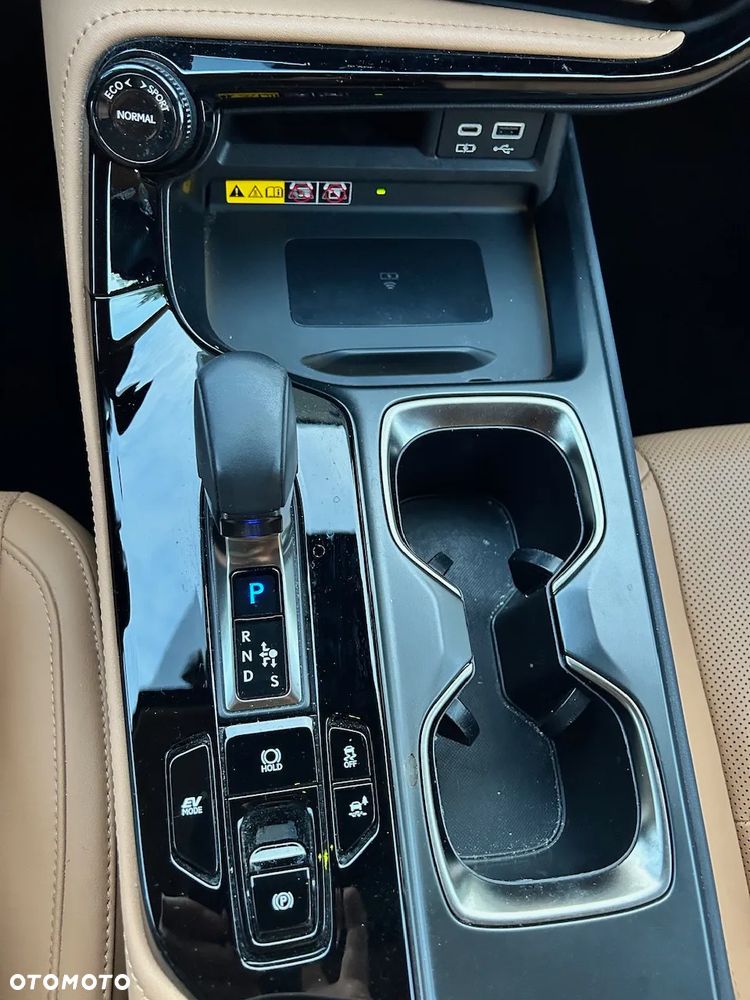 Lexus NX 350h Prestige AWD - 22