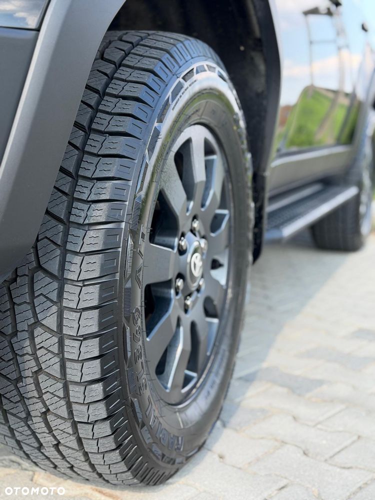 Toyota Land Cruiser LC 2.8 D-4D Invincible - 13