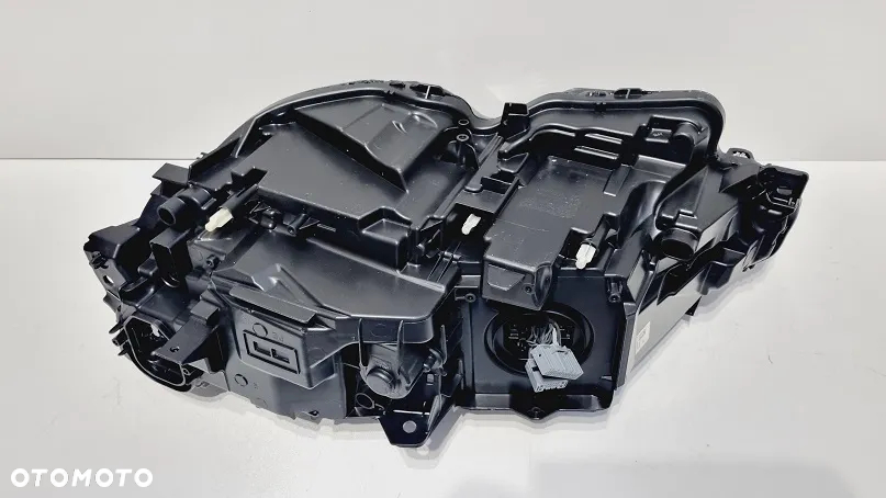 REFLEKTOR PRAWY MID LED VOLVO S90 V90 EUROPA - 4