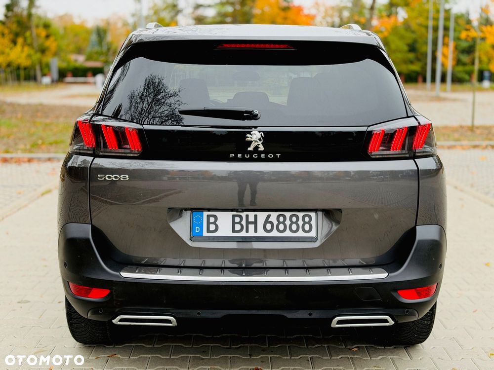 Peugeot 5008 2021 photo 5