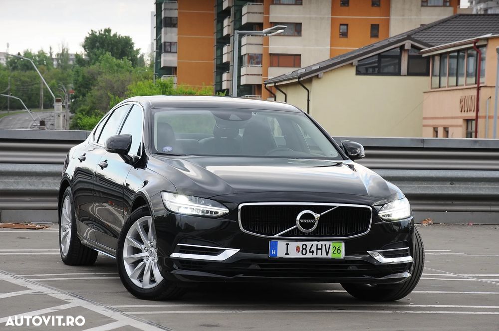 Volvo S90 T8 Twin Engine AWD Geartronic Momentum - 31